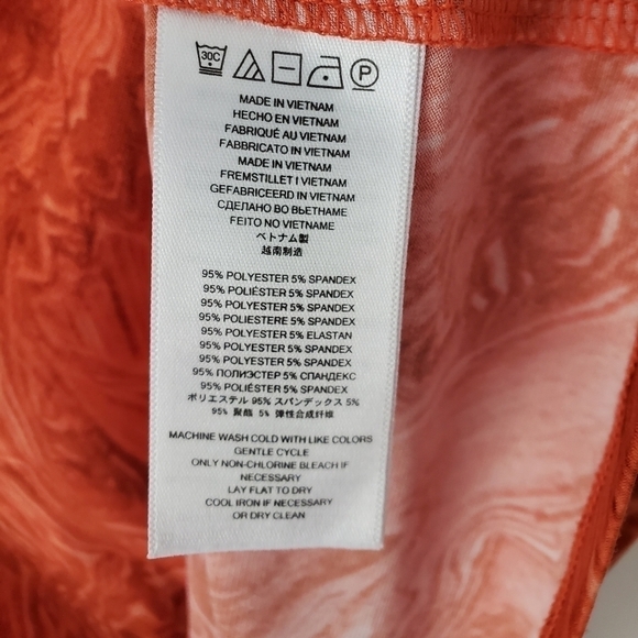 Michael Kors Marbled Twist Neck Shirt size M - Picture 5 of 5